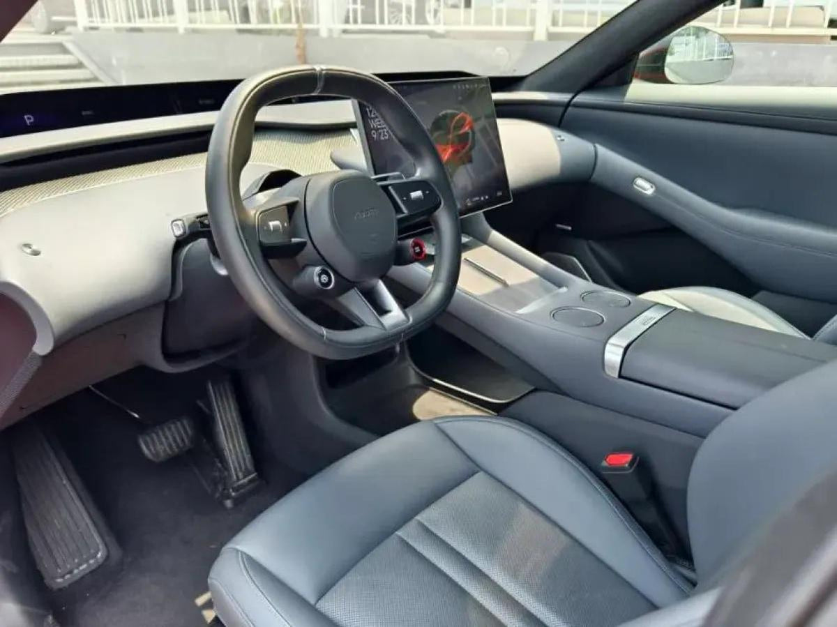 2025 Xiaomi YU7 BEV 101.7KWH 760km image 4