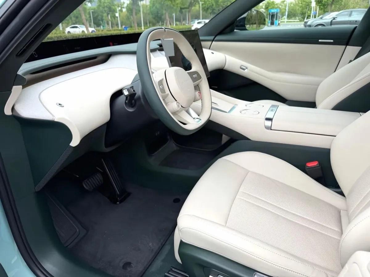 2025 Xiaomi YU7 BEV 96.3KWH 835km image 4