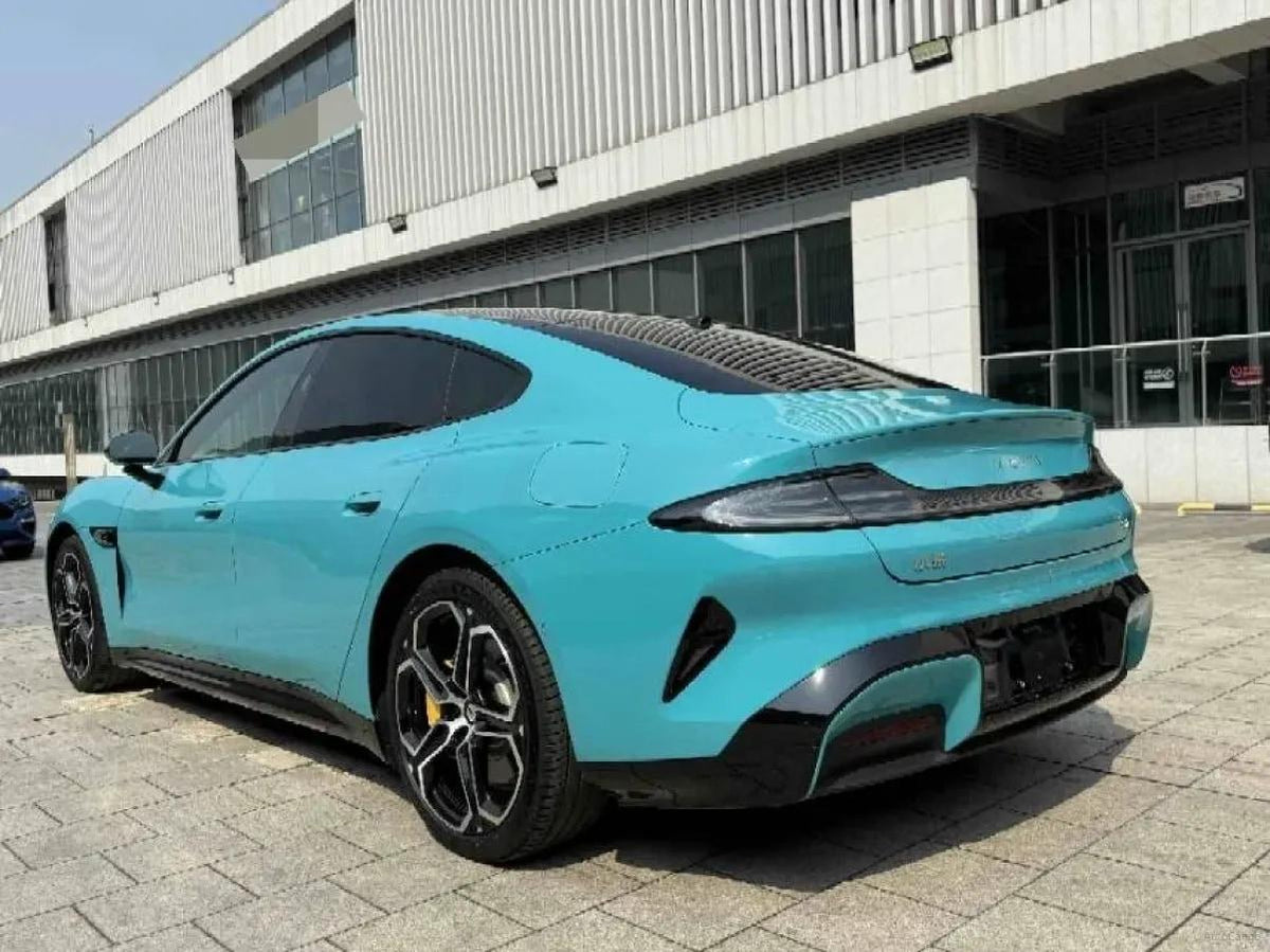 2024 Xiaomi SU7 BEV 94.3KWH 830km image 4