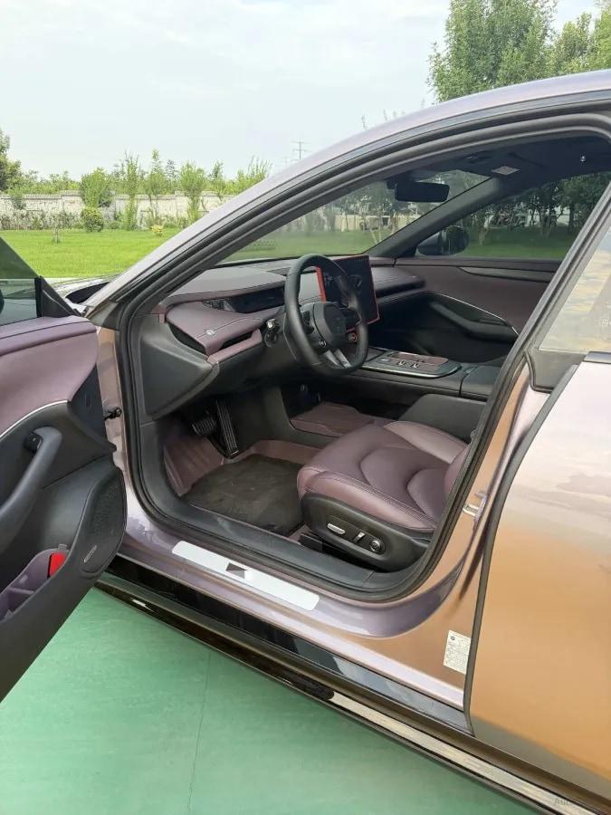 2024 Xiaomi SU7 BEV 73.6KWH image 4