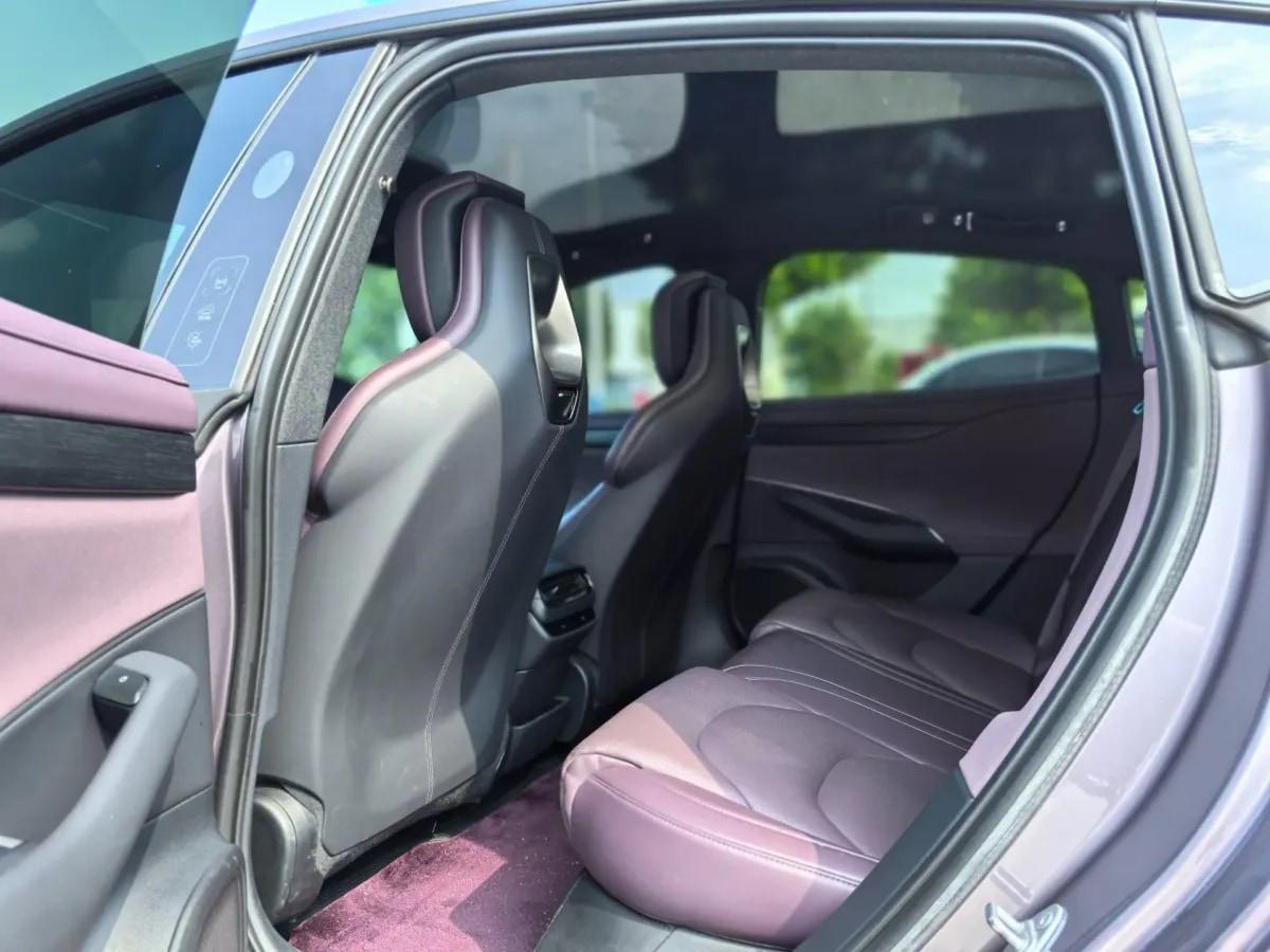 2024 Xiaomi SU7 BEV 94.3KWH image 4