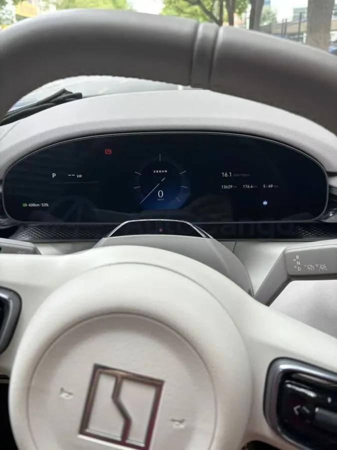 2025 Zeekr 7X BEV 100KWH 780km image 4