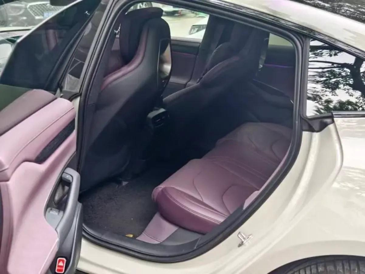 2024 Xiaomi SU7 BEV 73.6KWH image 4