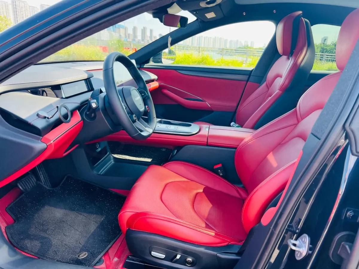 2024 Xiaomi SU7 BEV 73.6KWH 700km image 4
