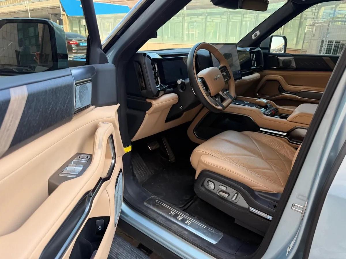 2025 Fang Cheng Bao Bao 8 2.0T 245HP L4 E-CVT PHEV 36.8KWH image 4