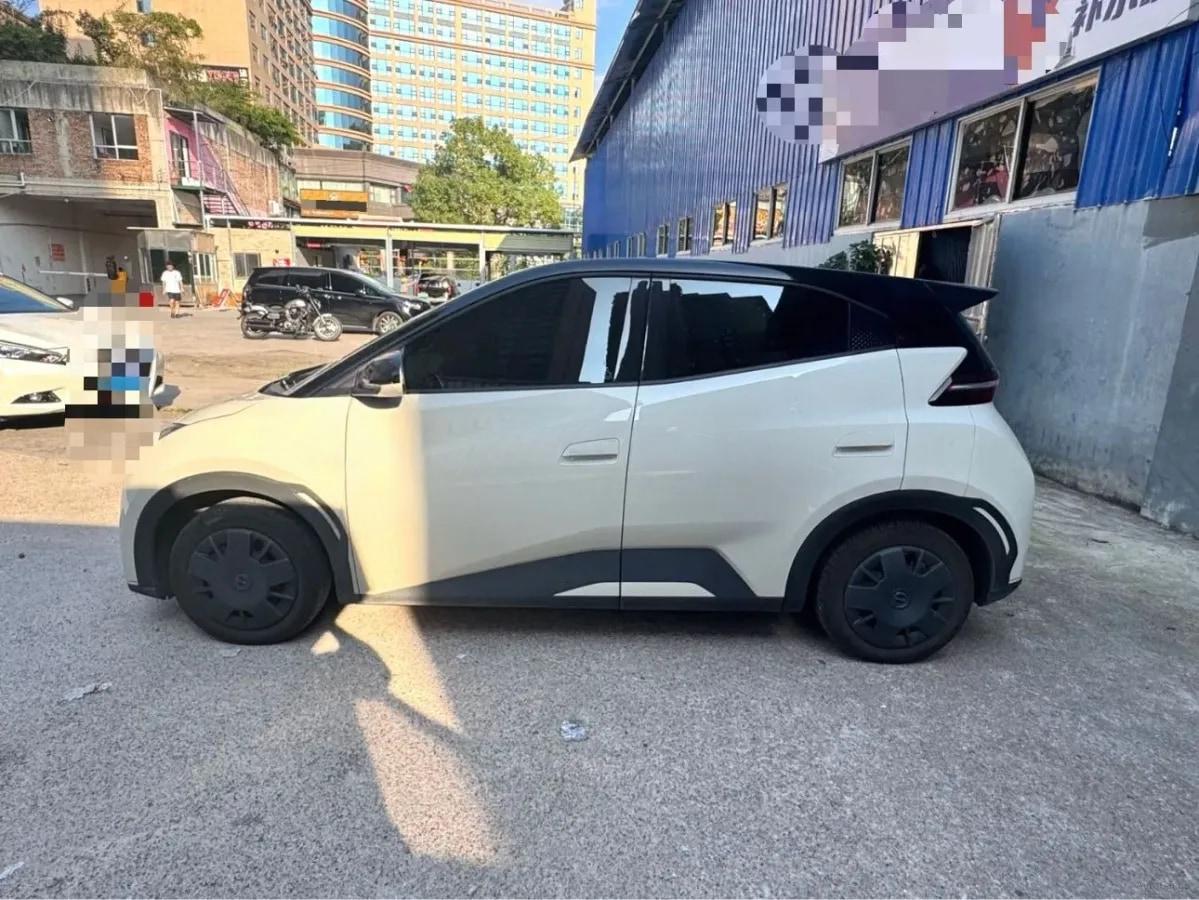 2025 BYD Seagull BEV 30.08KWH 305km image 4