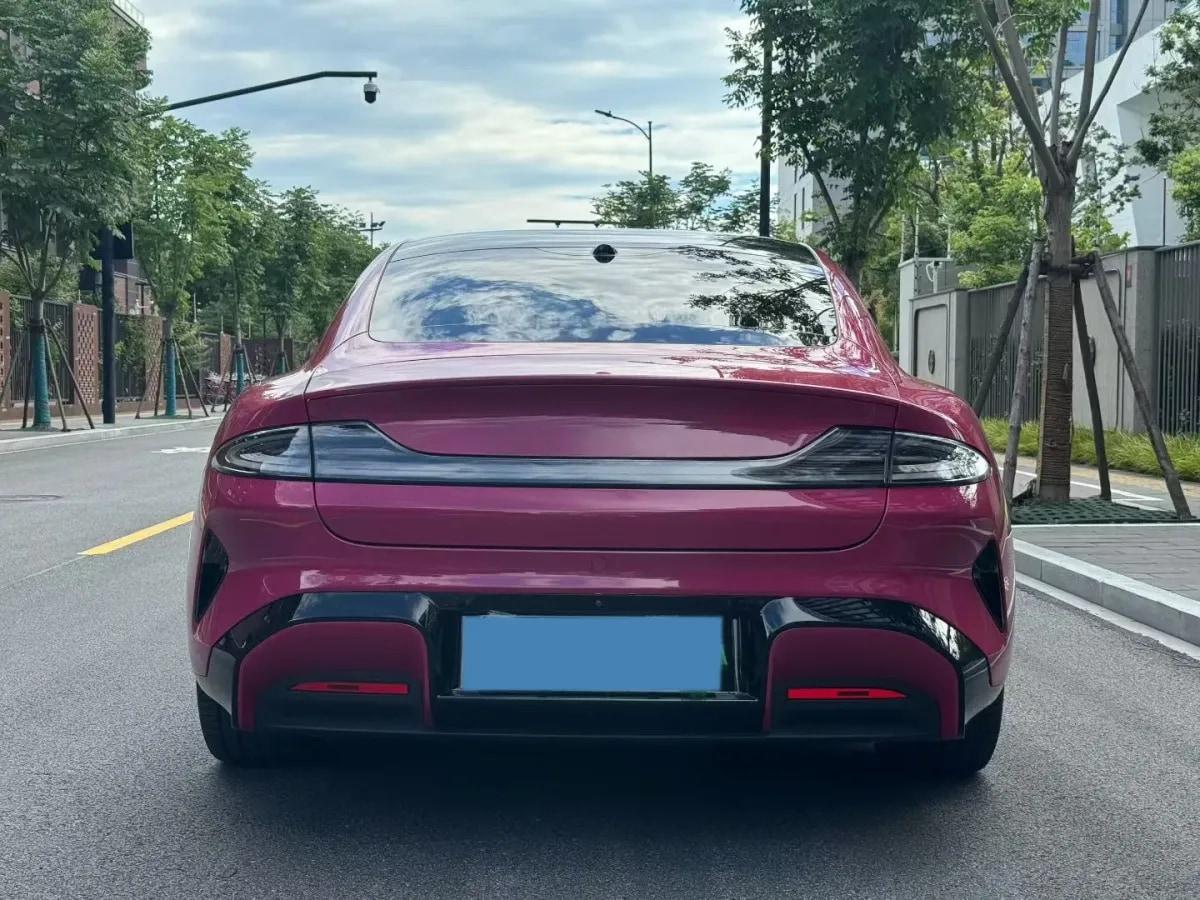 2024 Xiaomi SU7 BEV 73.6KWH image 4