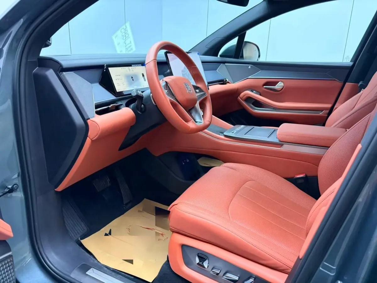 2025 BYD Tang L 1.5T 156HP L4 E-CVT PHEV 35.6KWH 175km image 4