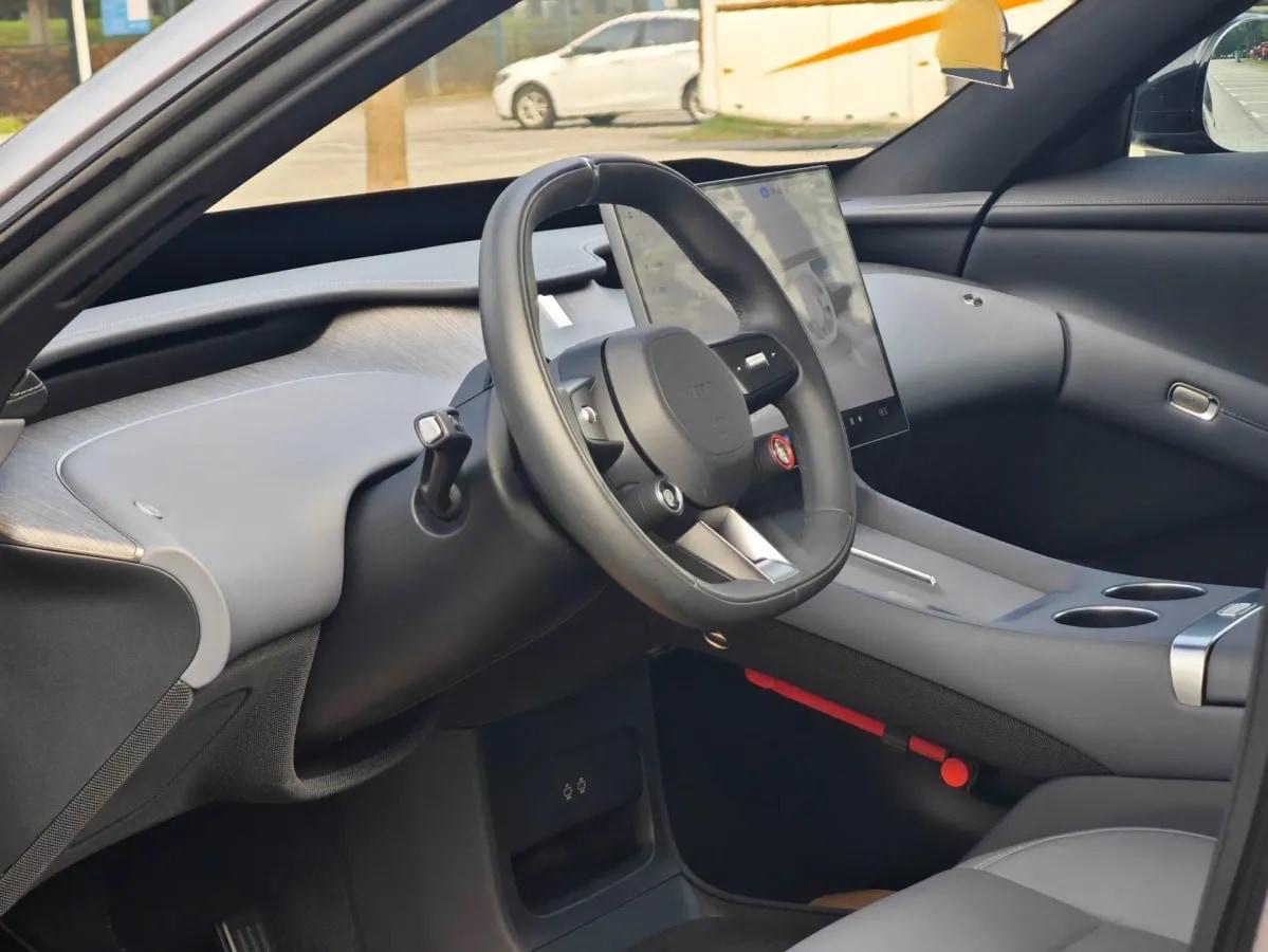 2025 Xiaomi YU7 BEV 96.3KWH 835km image 4