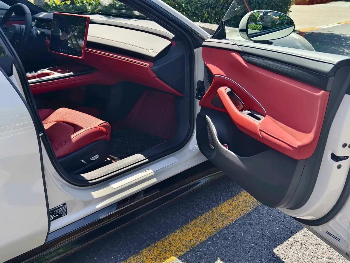 2024 Xiaomi SU7 BEV 101KWH image 4