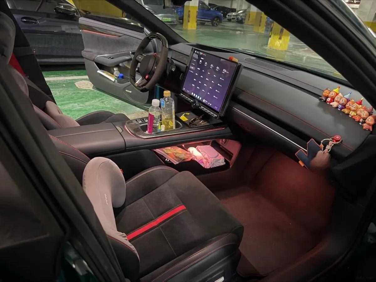 2025 Xiaomi SU7 Ultra BEV 93.7KWH 630km image 4