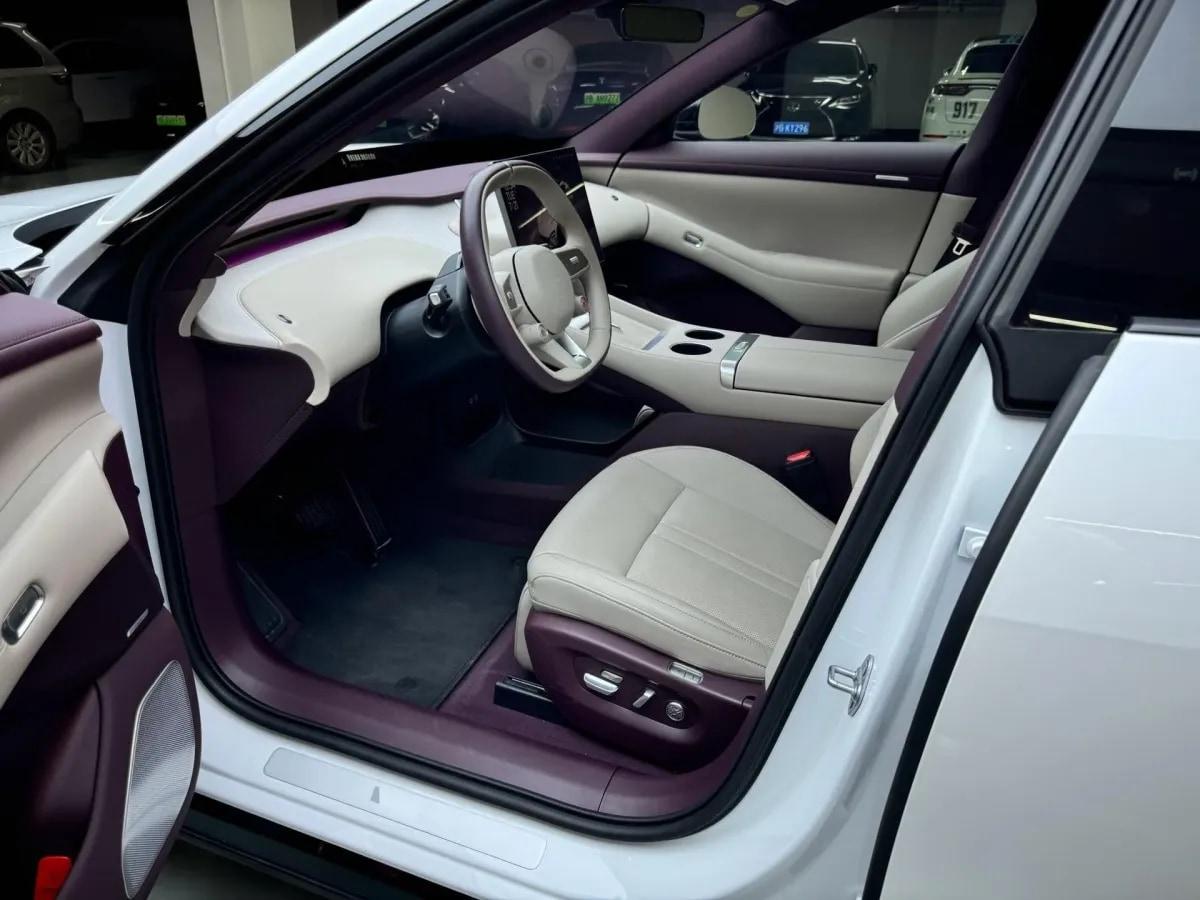 2025 Xiaomi YU7 BEV 96.3KWH image 4