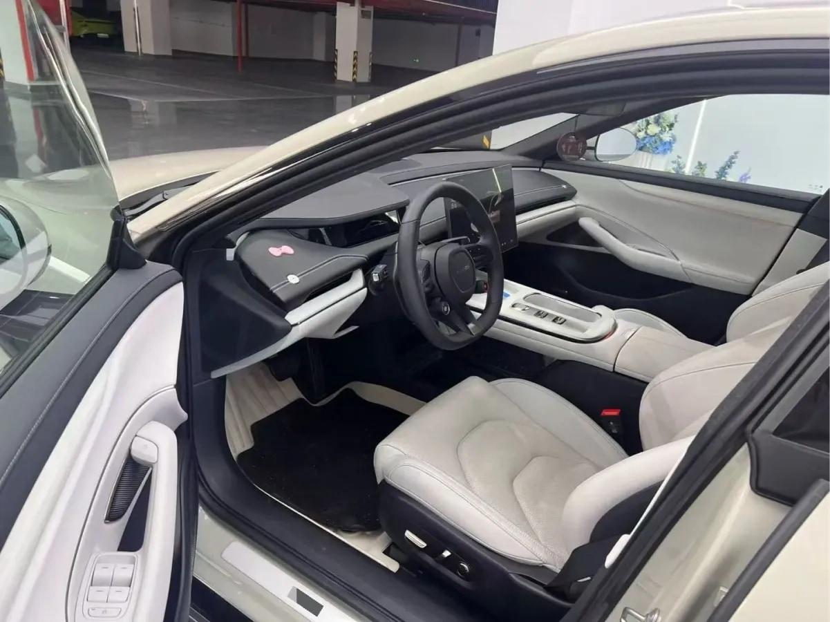 2024 Xiaomi SU7 BEV 73.6KWH 700km image 4