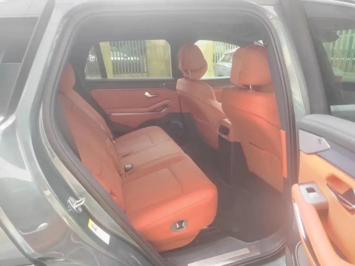 2025 BYD TangL 1.5T 156HP L4 E-CVT PHEV image 4