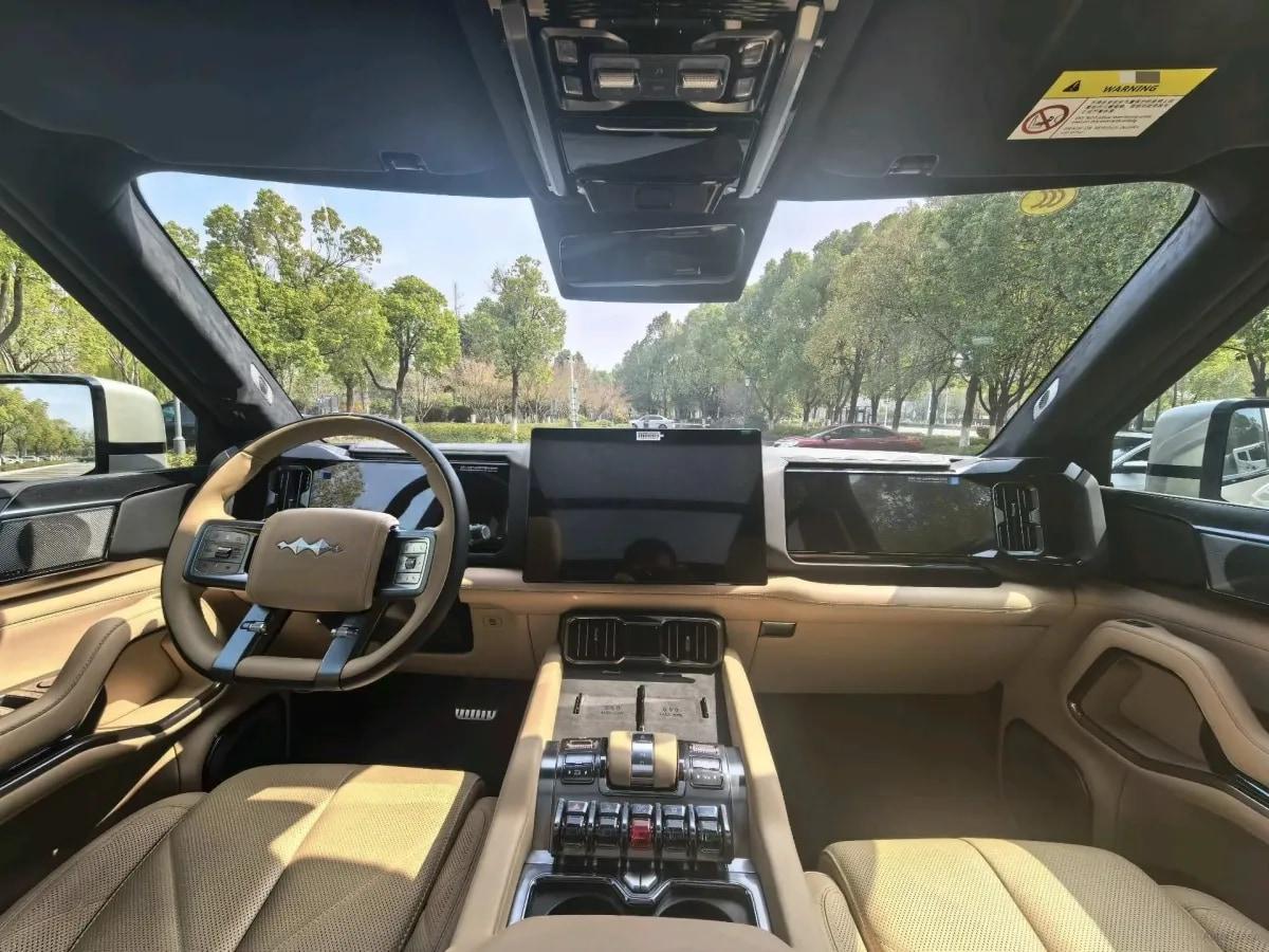 2025 Fang Cheng Bao Bao 8 2.0T 245HP L4 E-CVT PHEV 36.8KWH image 4