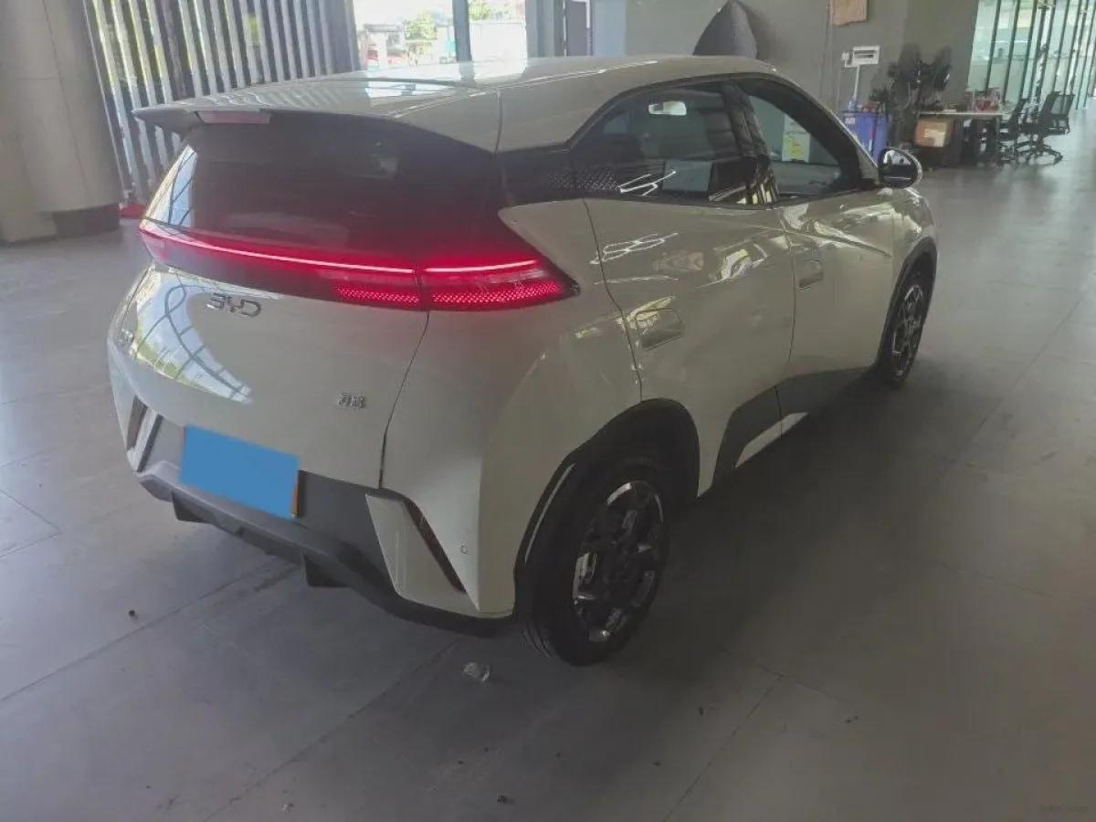 2024 BYD Seagull BEV 30.08KWH 305km image 4
