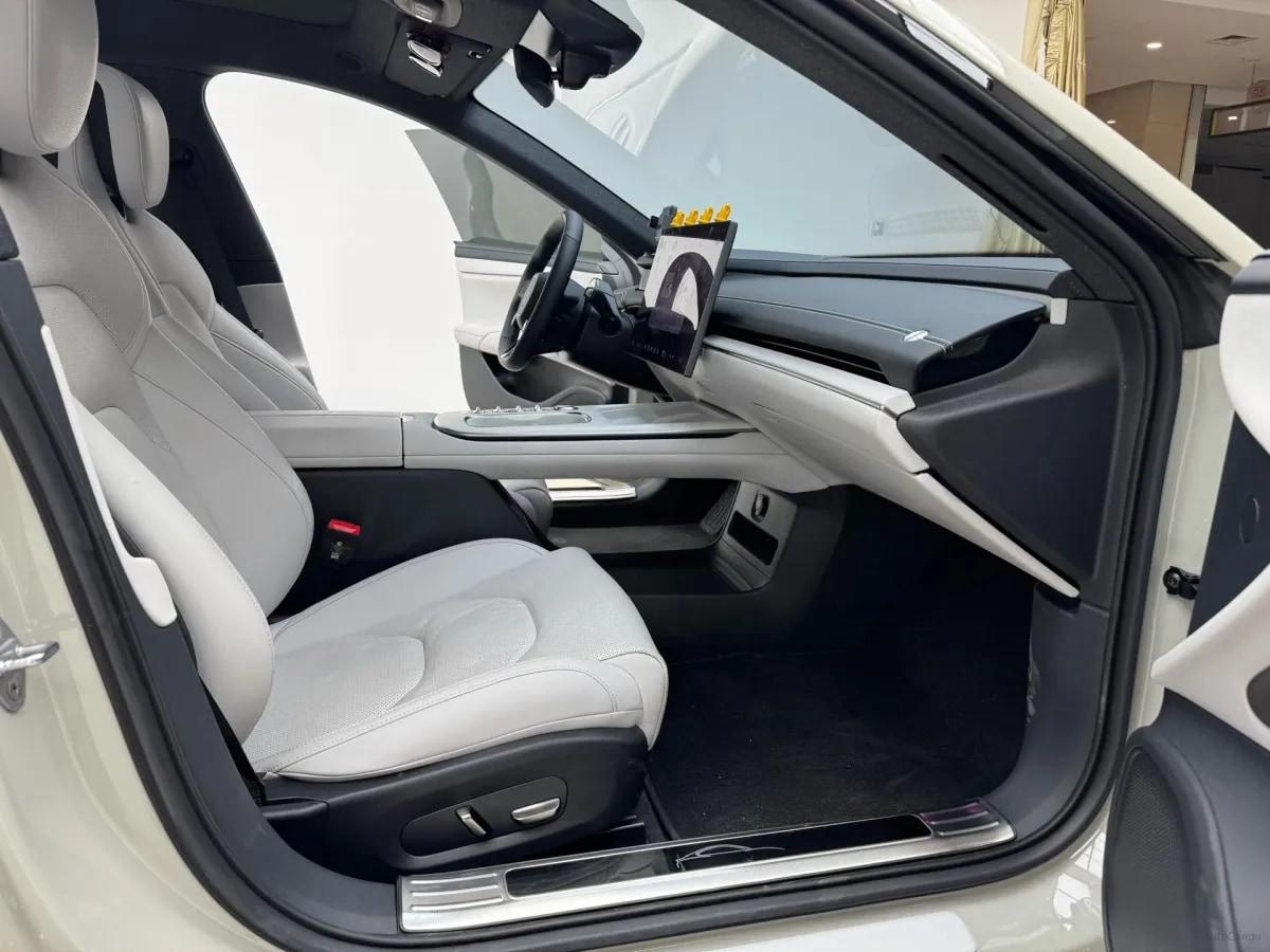 2024 Xiaomi SU7 BEV 94.3KWH image 4