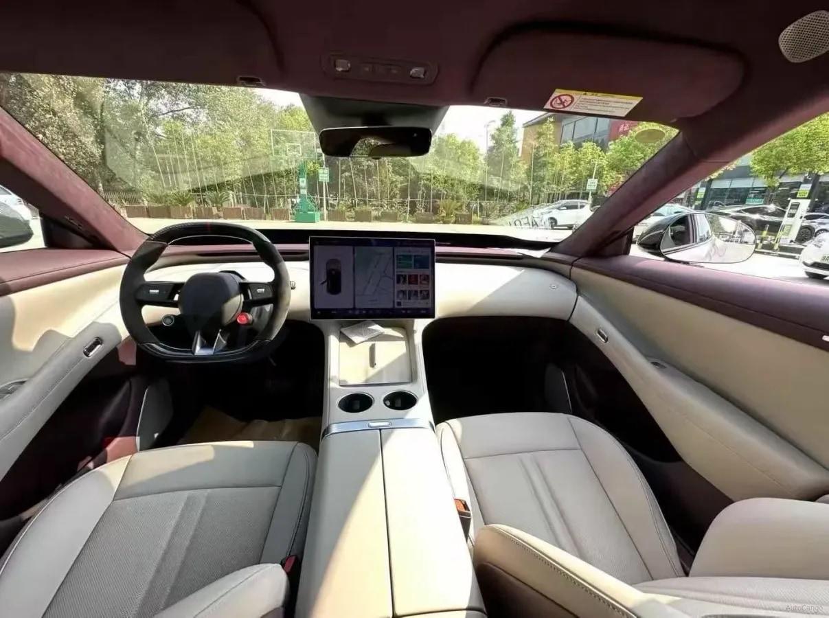 2025 Xiaomi YU7 BEV 101.7KWH image 4