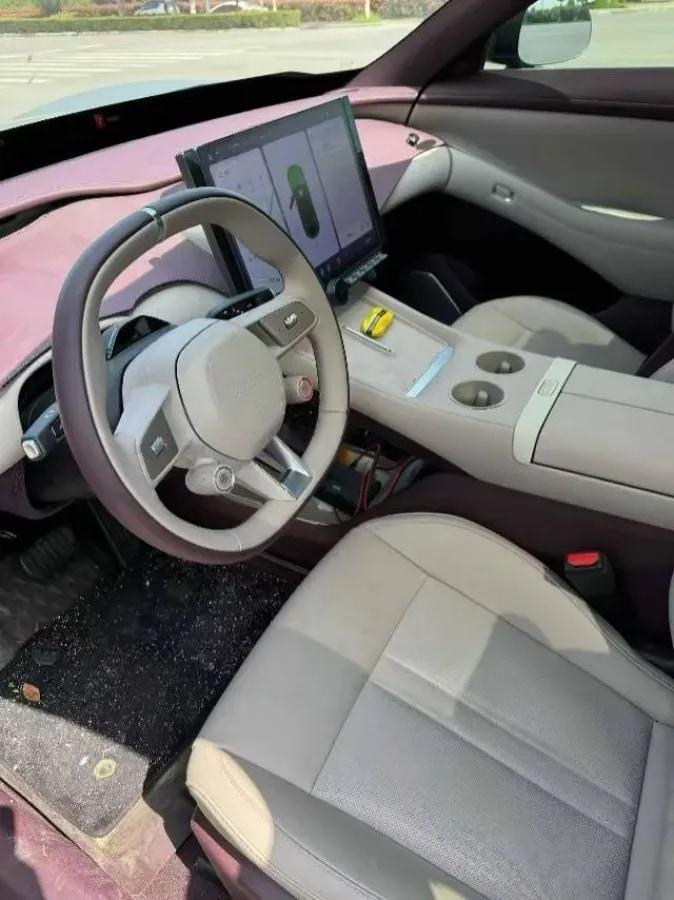 2025 Xiaomi YU7 BEV 96.3KWH 770km image 4