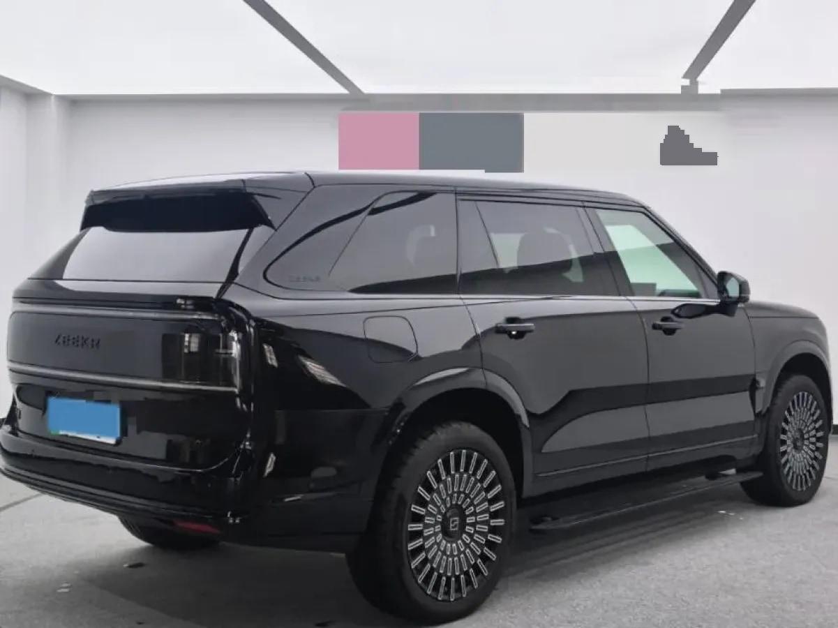2025 Zeekr 9X 2.0T 279HP L4 1DHT PHEV image 4