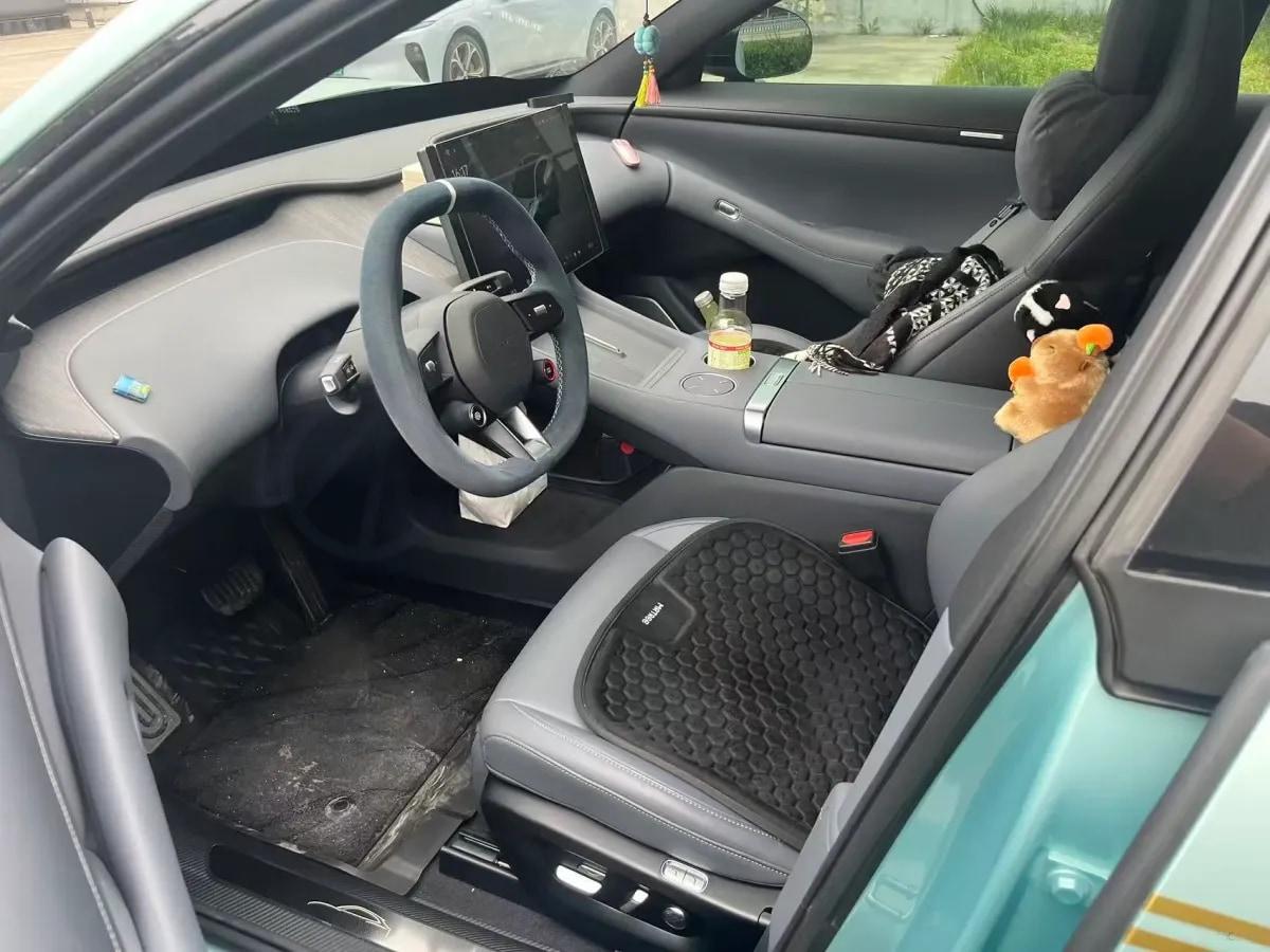 2025 Xiaomi YU7 BEV 96.3KWH 835km image 4