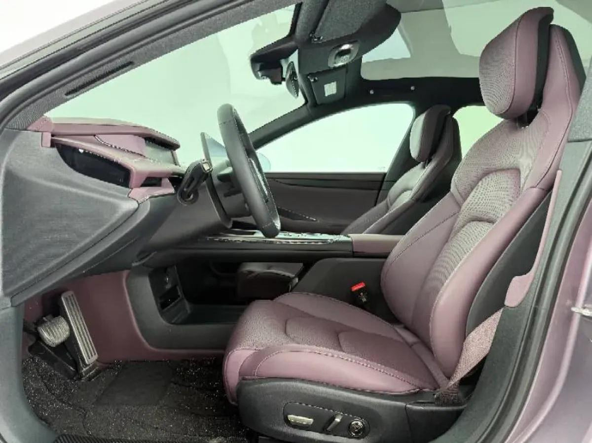 2024 Xiaomi SU7 BEV 73.6KWH 700km image 4
