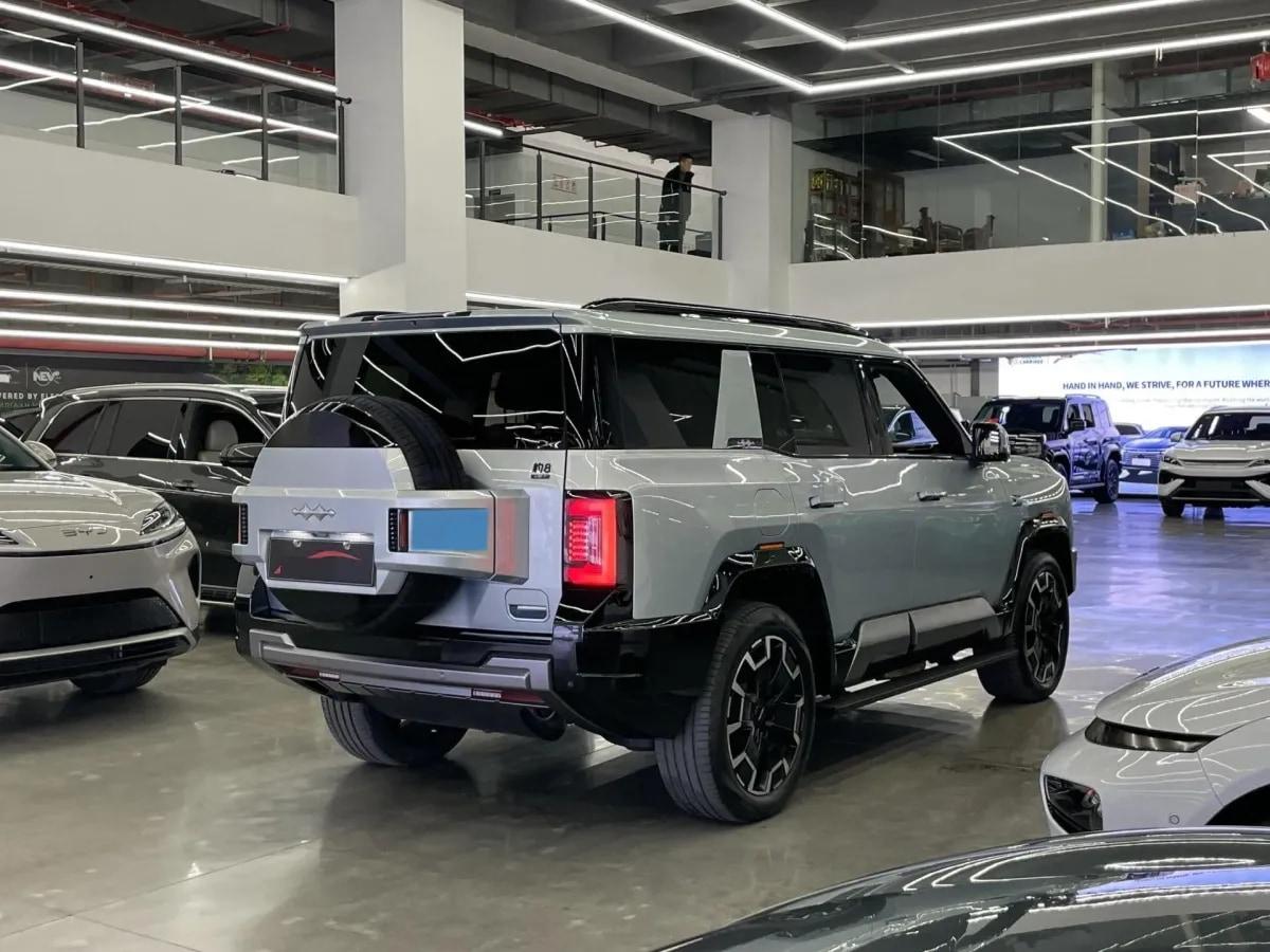 2025 FangChengBao Bao 8 2.0T 245HP L4 E-CVT PHEV 36.8KWH image 4