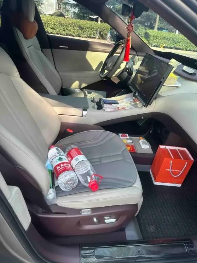 2025 Xiaomi YU7 BEV 96.3KWH 835km image 4