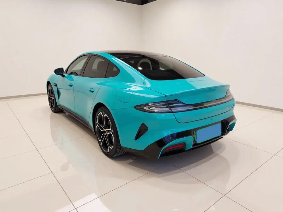 2024 Xiaomi SU7 BEV 73.6KWH image 4