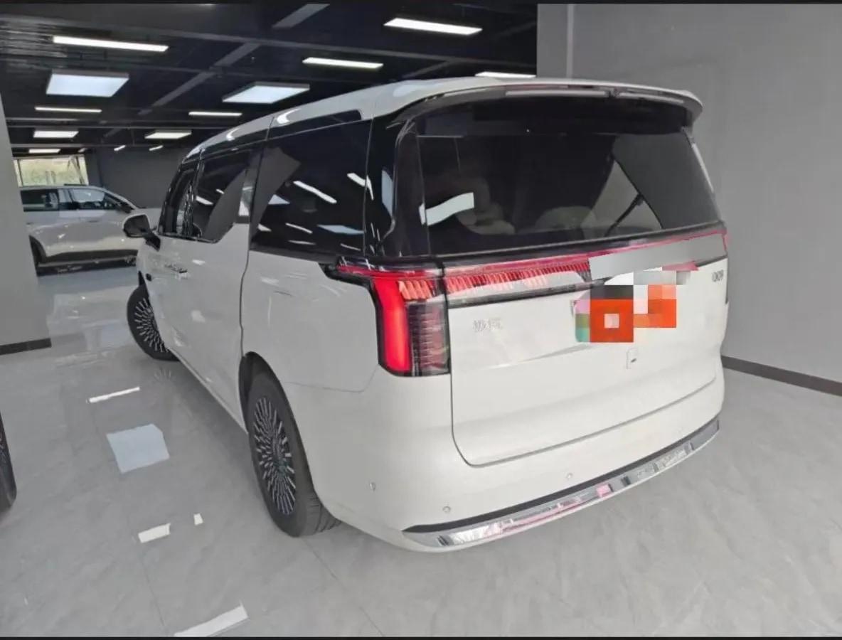 2024 Zeekr 009 BEV 108KWH 702km image 4