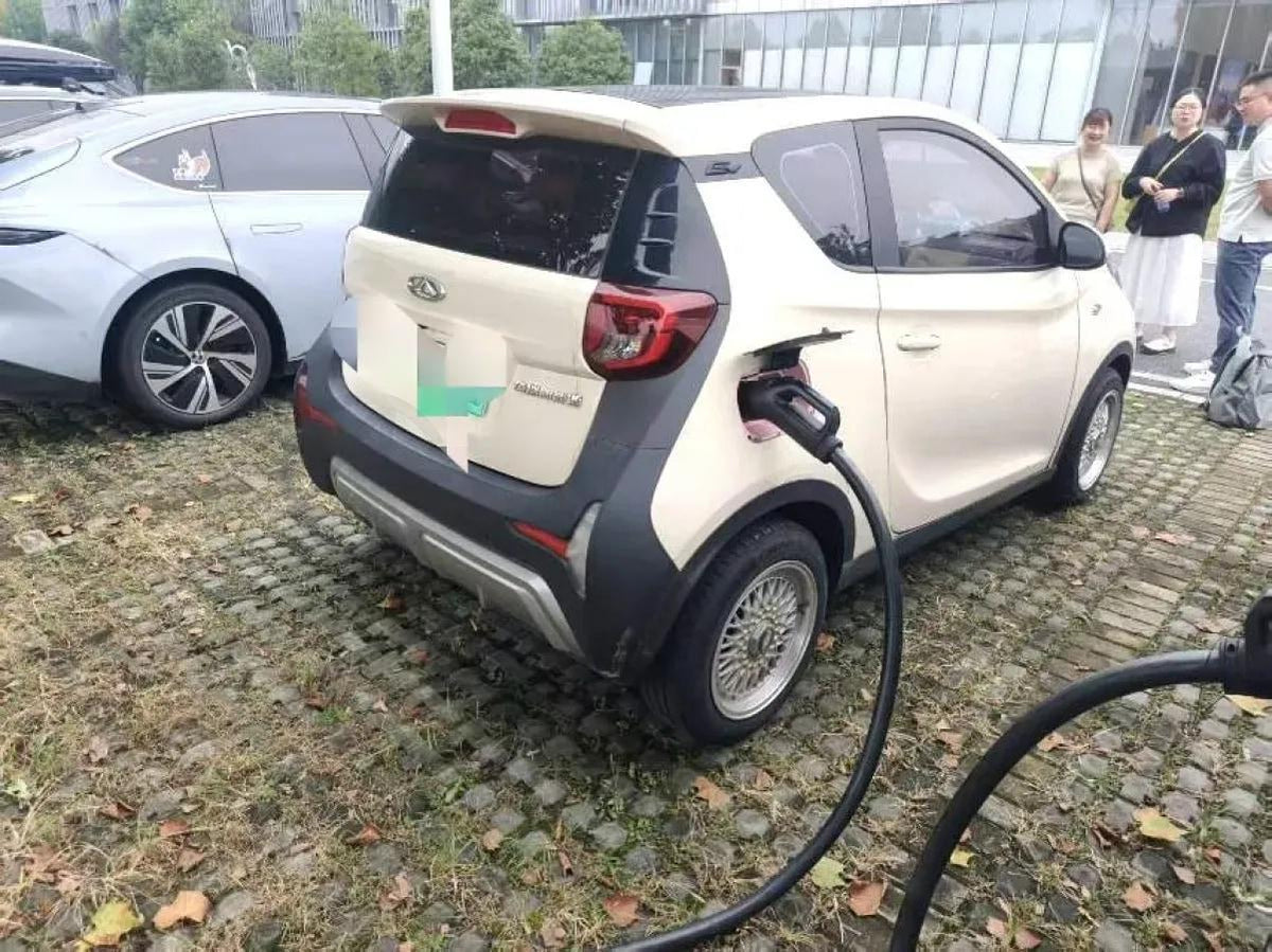 2022 CheryQQ Little Ant BEV 30.7KWH image 4