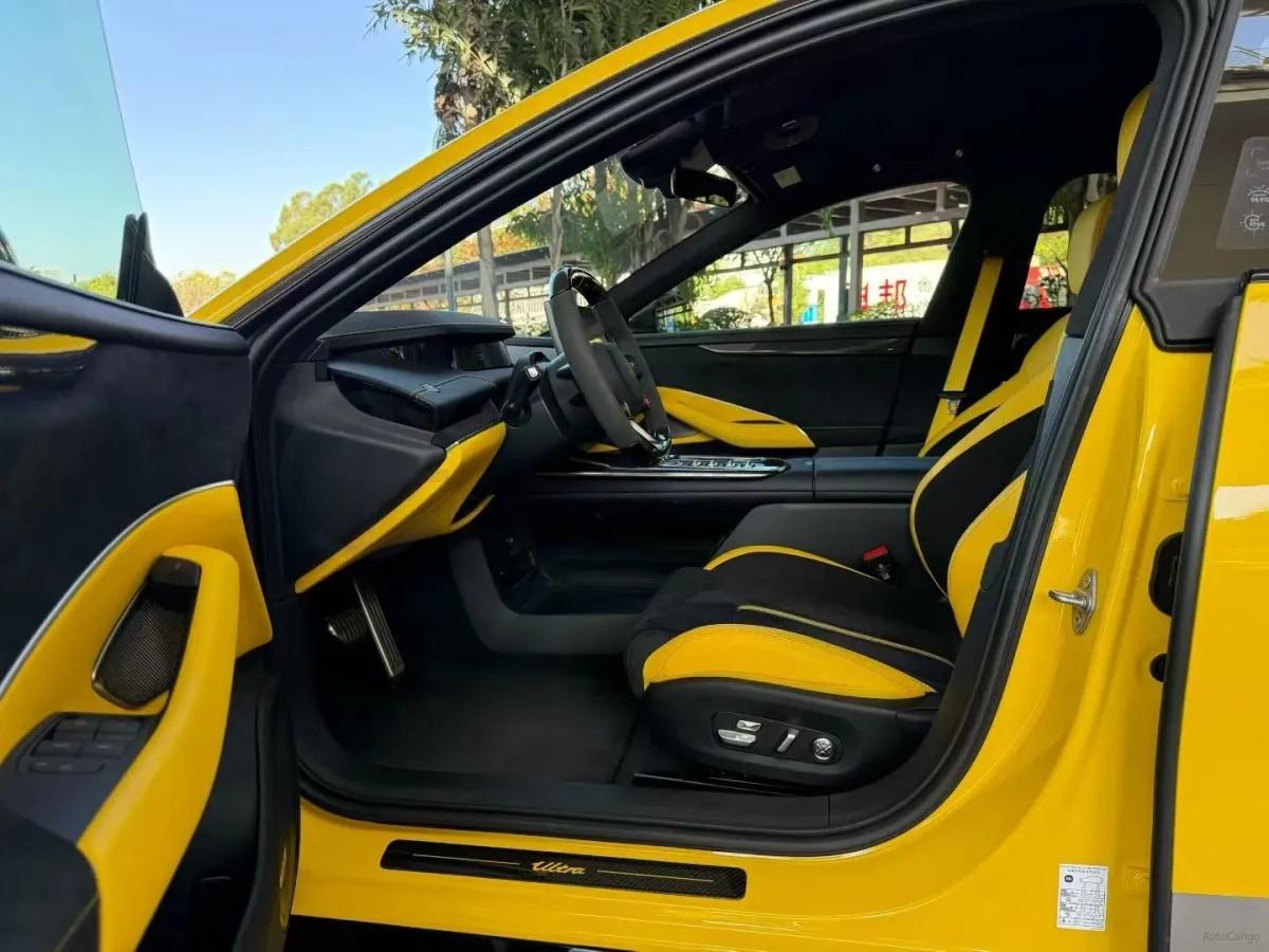 2025 Xiaomi SU7 Ultra BEV 93.7KWH 630km image 4