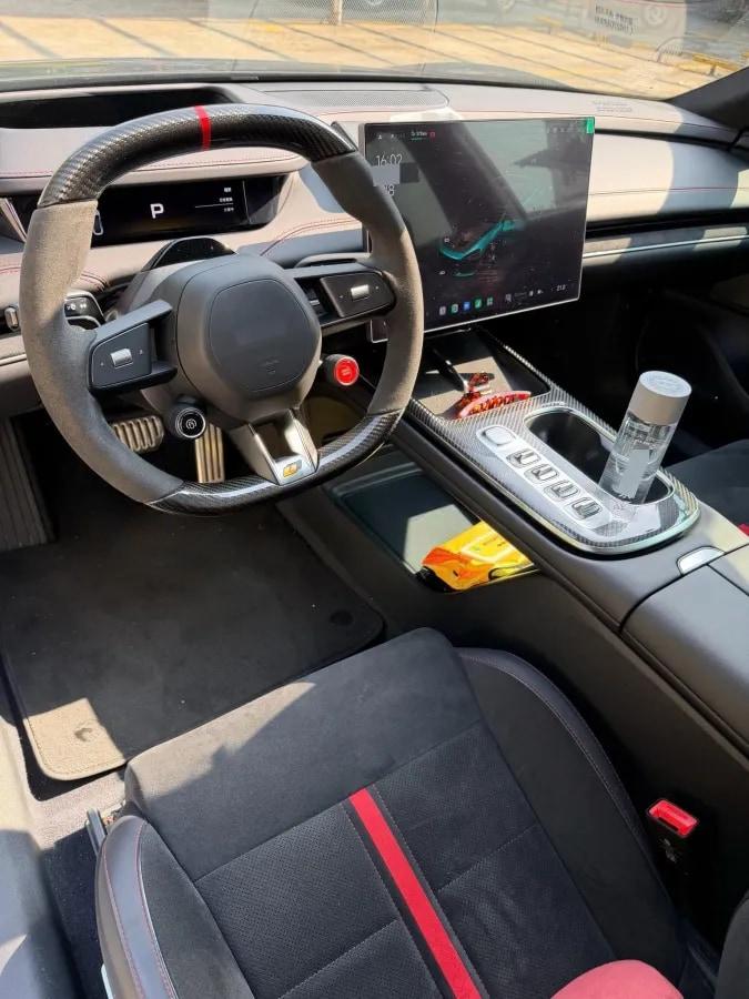 2025 Xiaomi SU7 Ultra BEV 93.7KWH 630km image 4