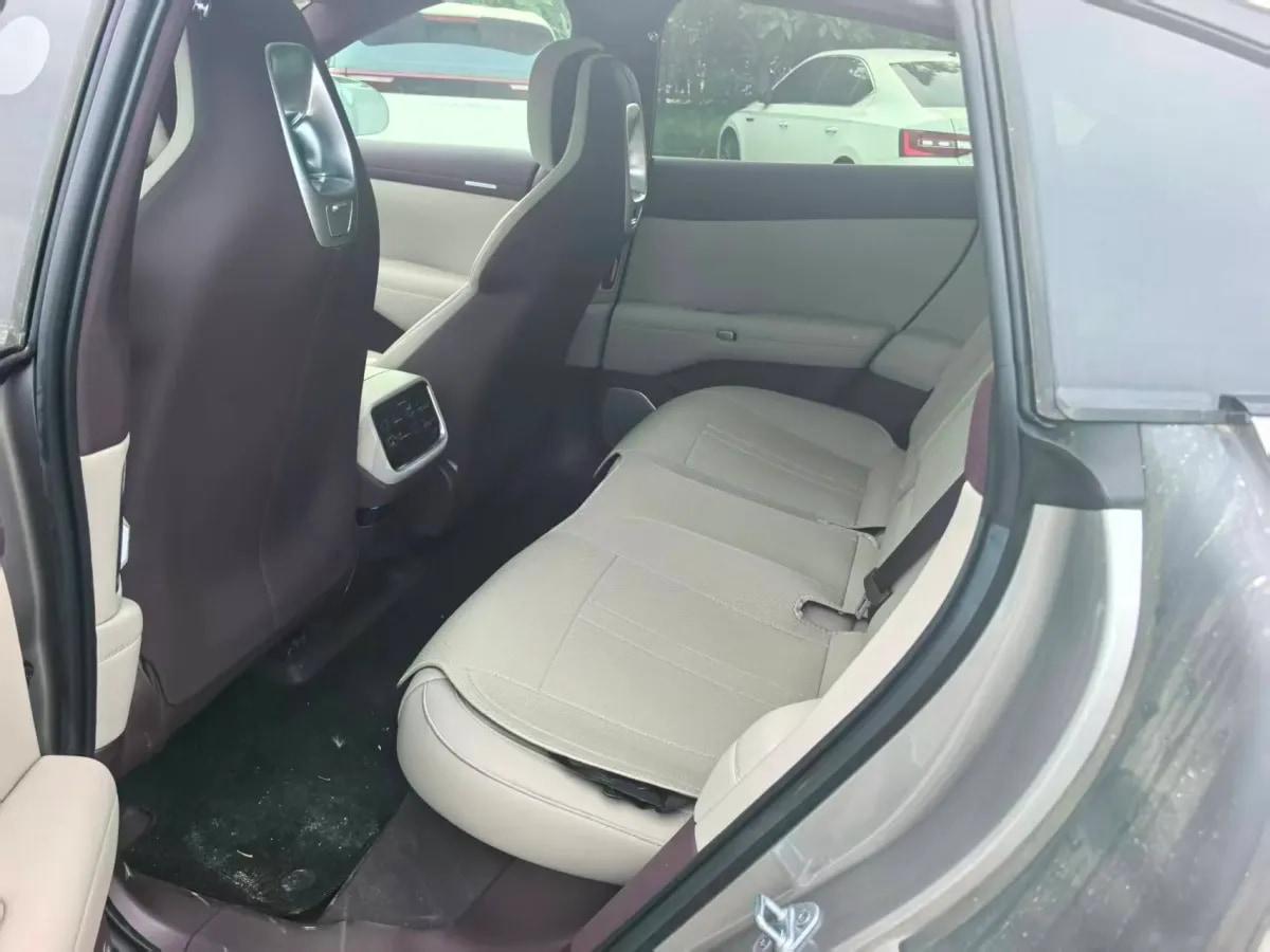 2025 Xiaomi YU7 BEV 96.3KWH image 4