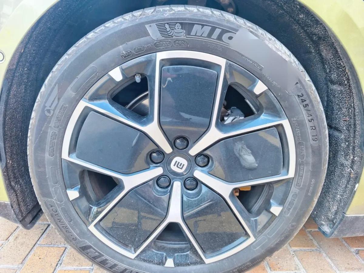 2024 Xiaomi SU7 BEV 73.6KWH 700km image 4