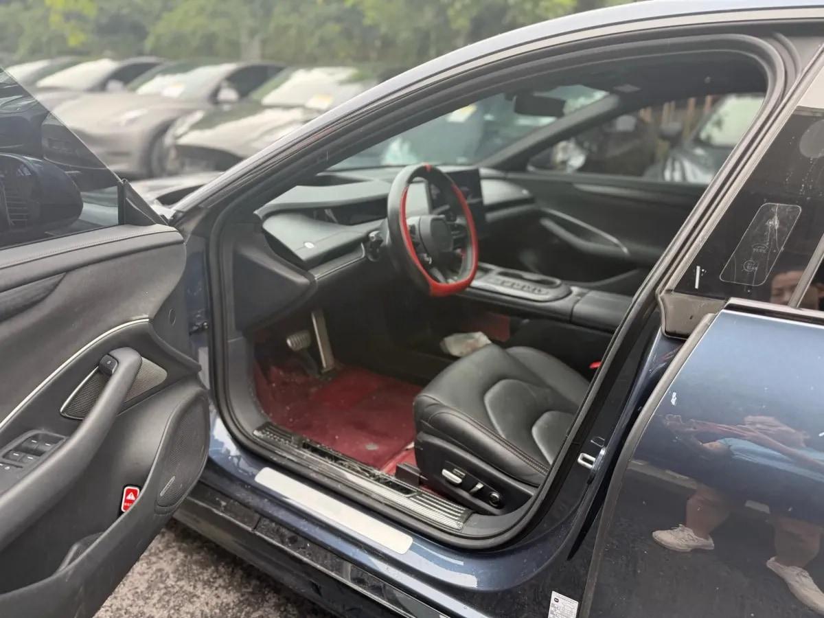 2024 Xiaomi SU7 BEV 101KWH image 4