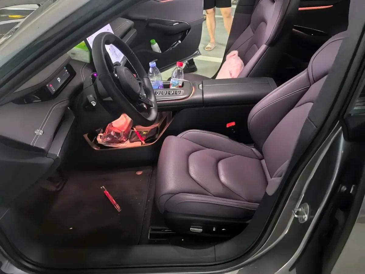 2024 Xiaomi SU7 BEV 94.3KWH image 4