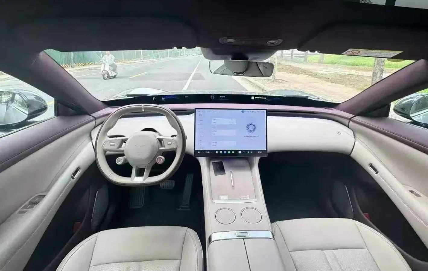 2025 Xiaomi YU7 BEV 96.3KWH 835km image 4