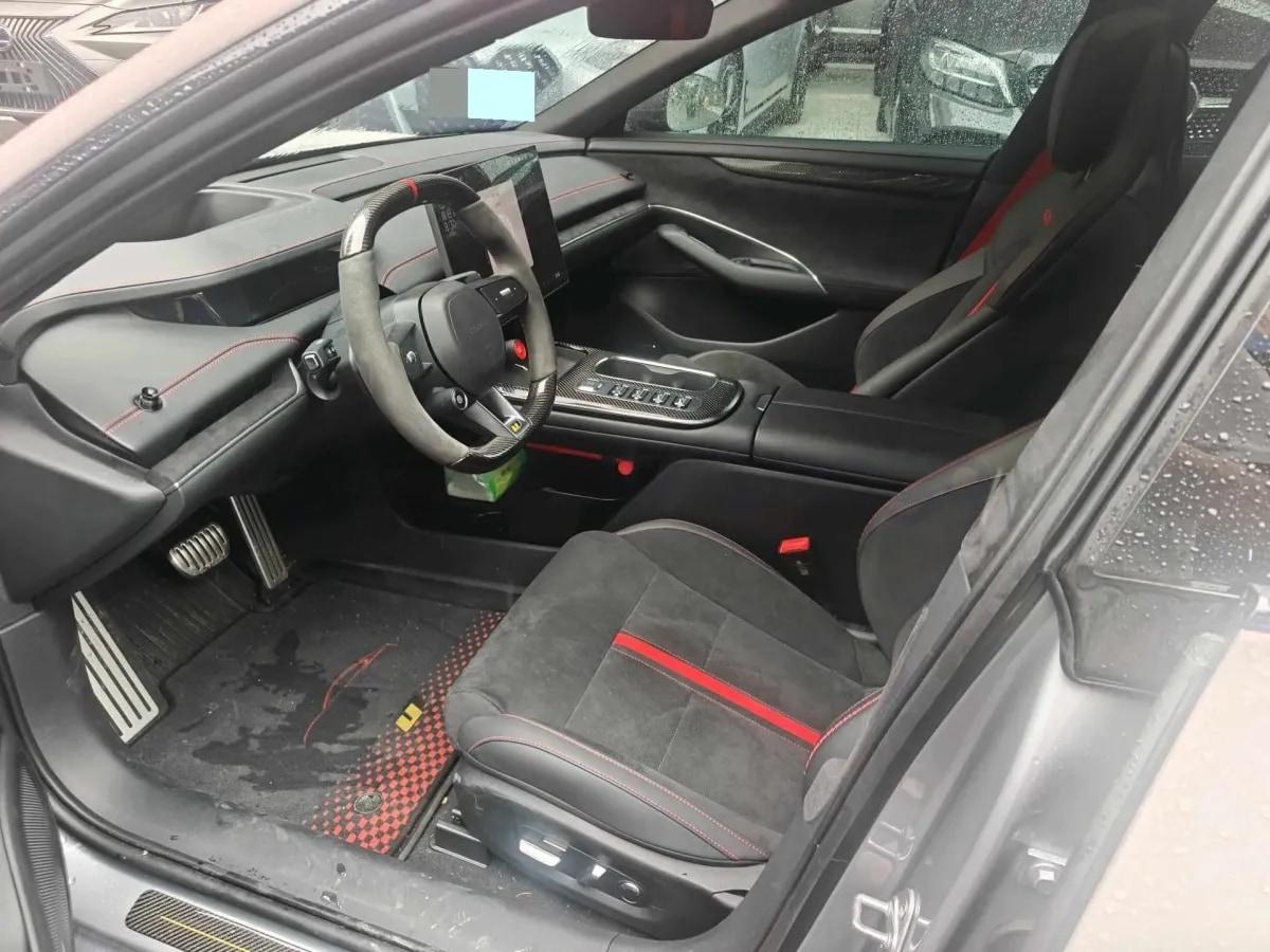 2025 Xiaomi SU7 Ultra BEV 93.7KWH 630km image 4