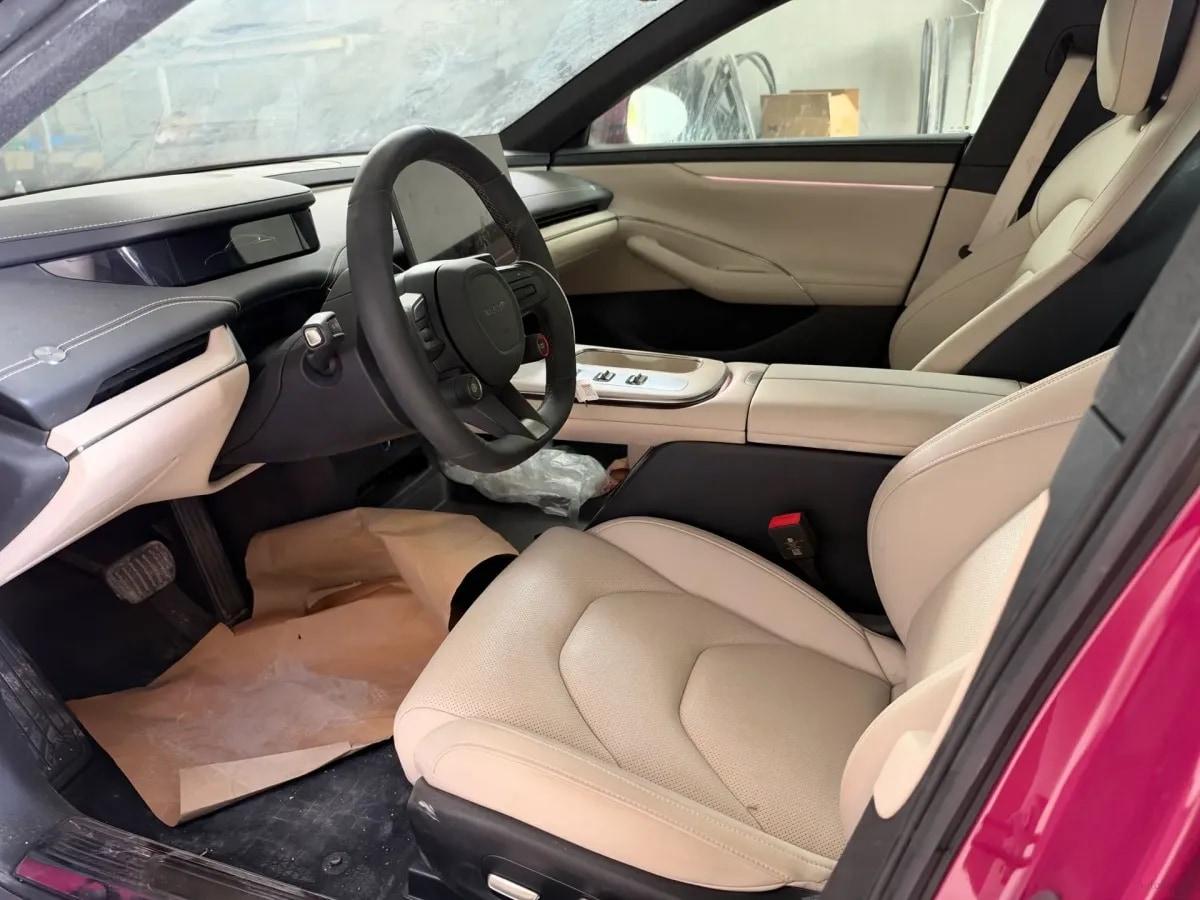 2024 Xiaomi SU7 BEV 73.6KWH 700km image 4