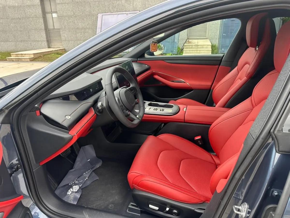 2024 Xiaomi SU7 BEV 73.6KWH 700km image 4