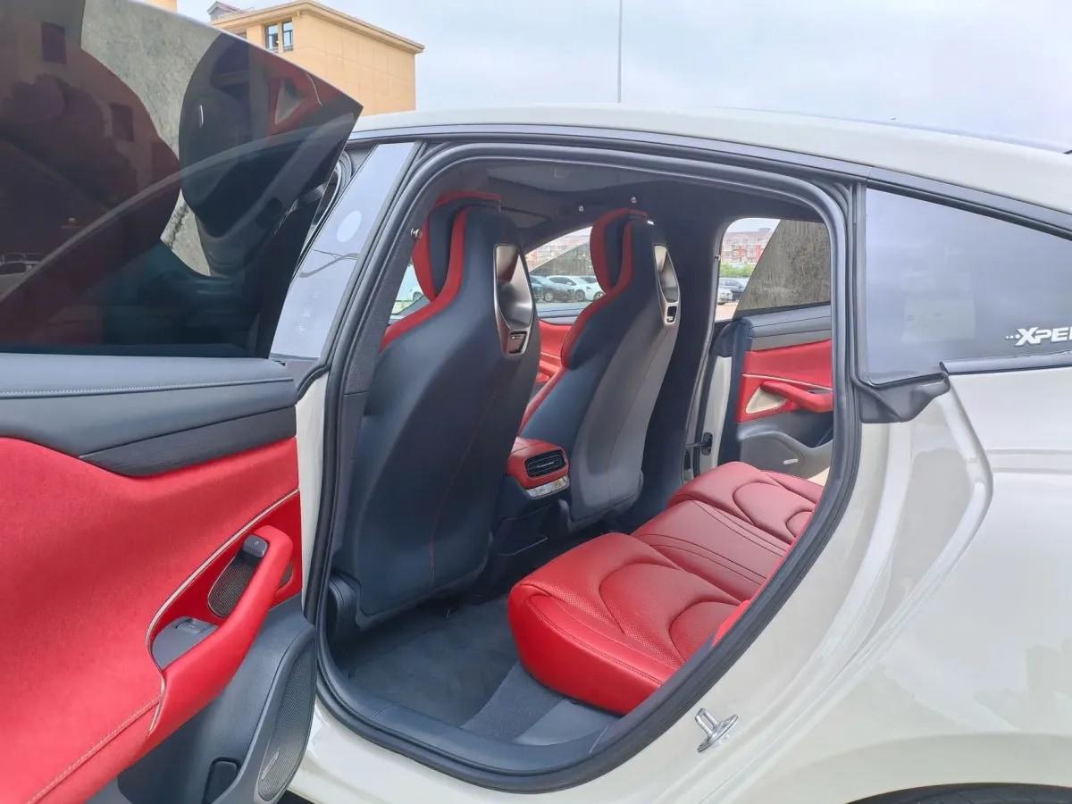 2024 Xiaomi SU7 BEV 73.6KWH image 4