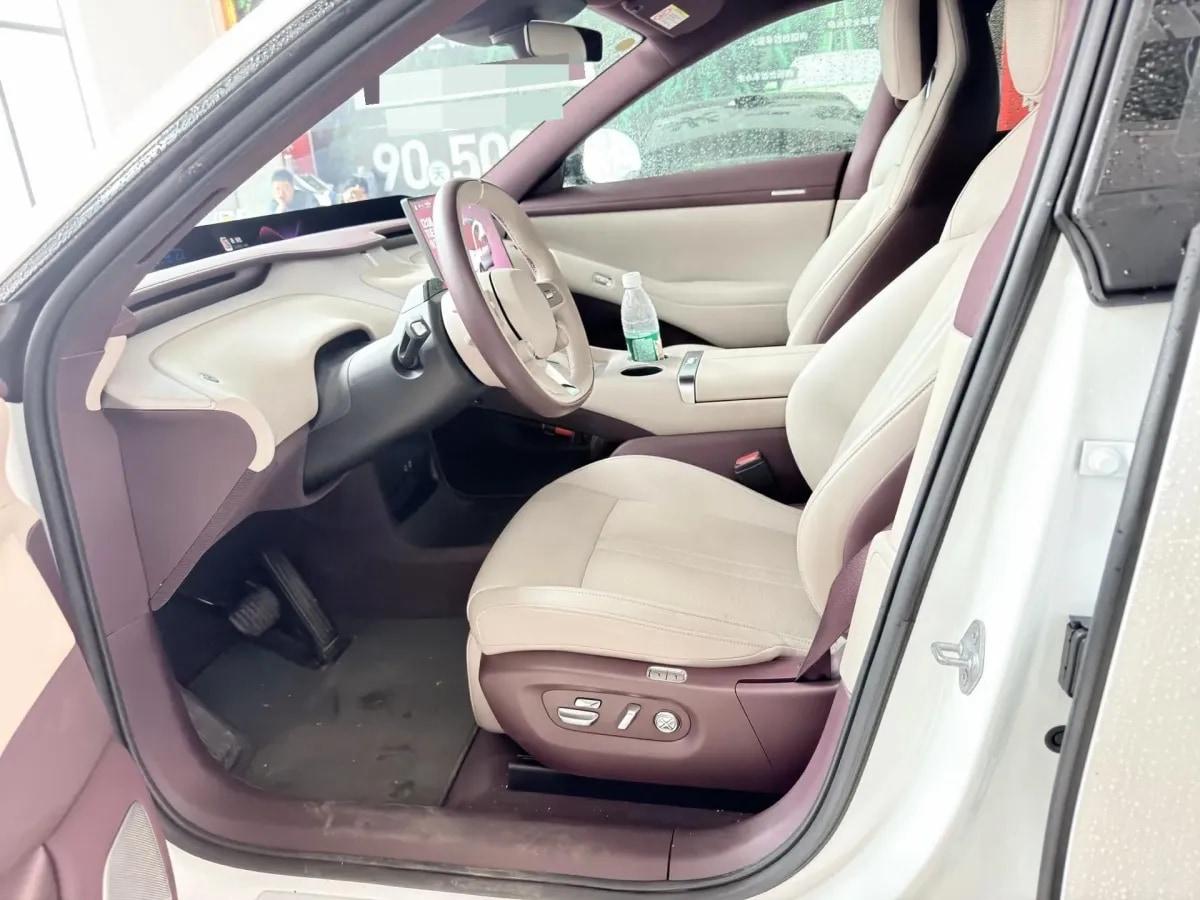 2025 Xiaomi YU7 BEV 96.3KWH 835km image 4