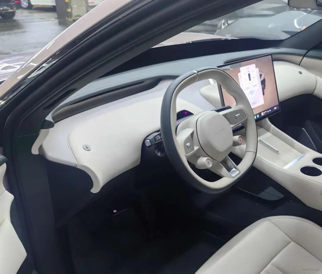 2025 Xiaomi YU7 BEV 96.3KWH 835km image 4