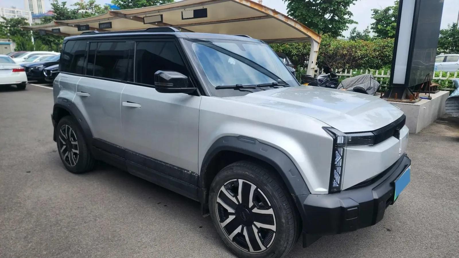 2024 iCAR iCAR 03 BEV 65.69KWH image 4