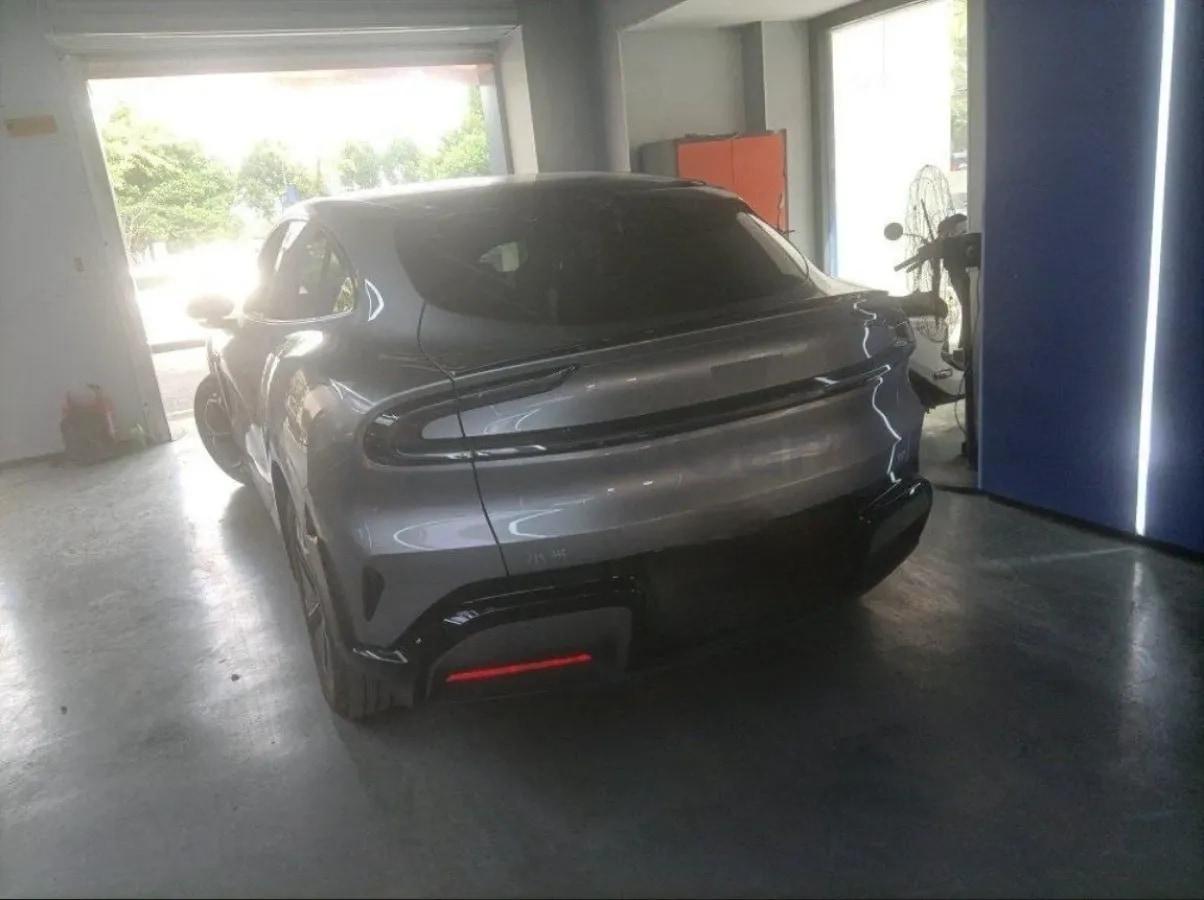 2025 Xiaomi YU7 BEV 96.3KWH 835km image 4