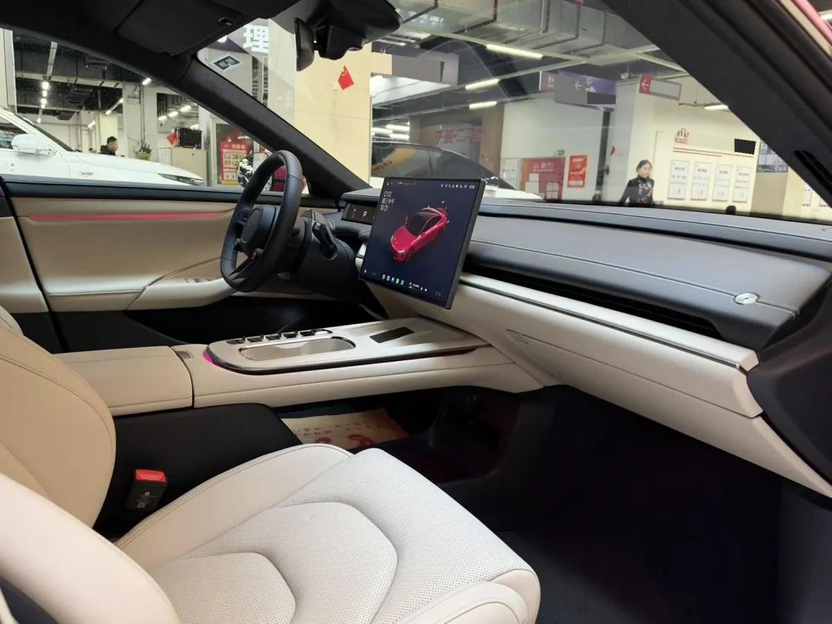 2026 Xiaomi SU7 BEV 96.3KWH 902km image 4