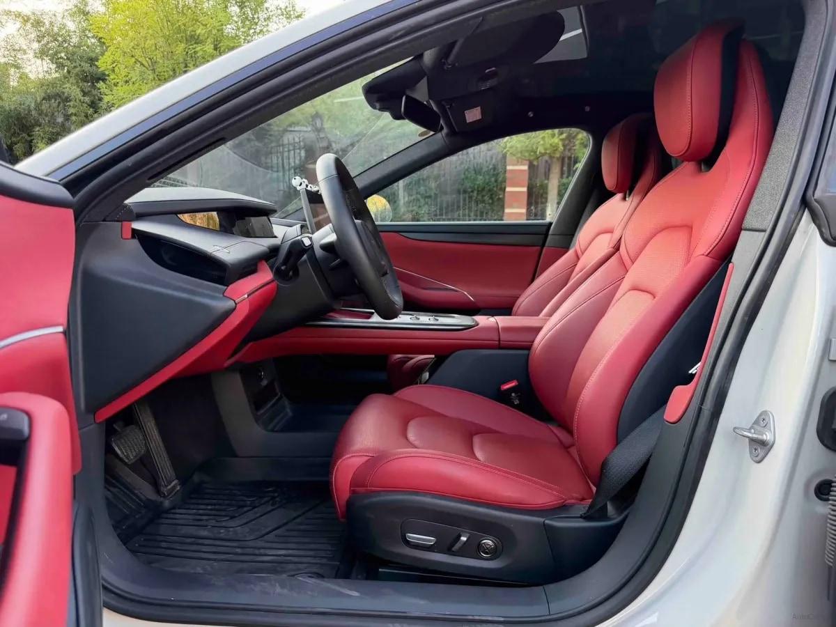 2024 Xiaomi SU7 BEV 73.6KWH image 4