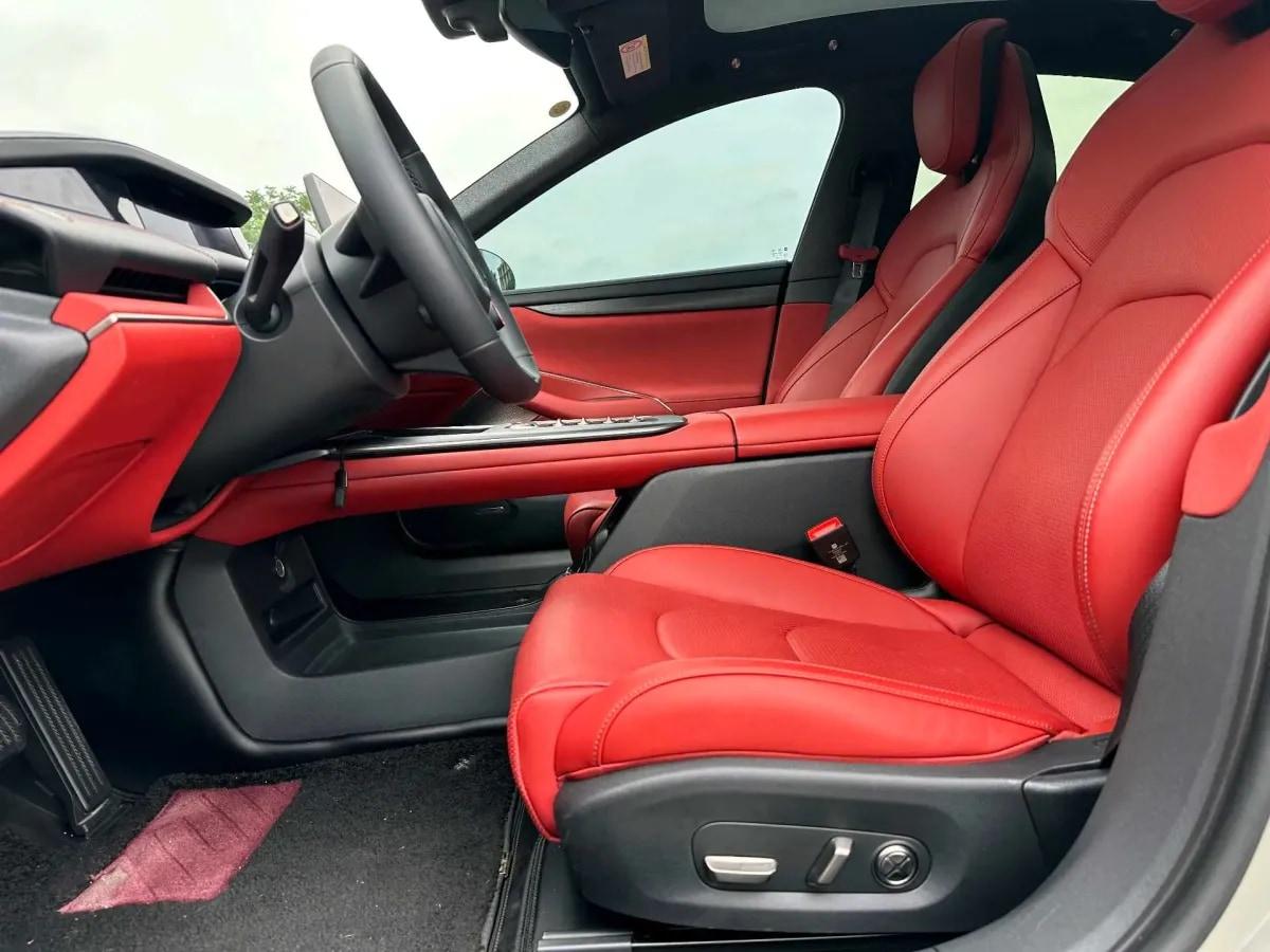 2024 Xiaomi SU7 BEV 94.3KWH image 4