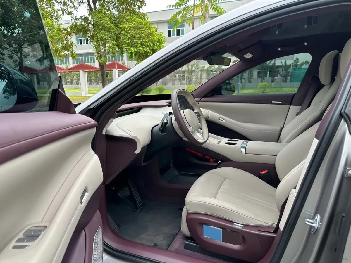2025 Xiaomi YU7 BEV 96.3KWH 835km image 4